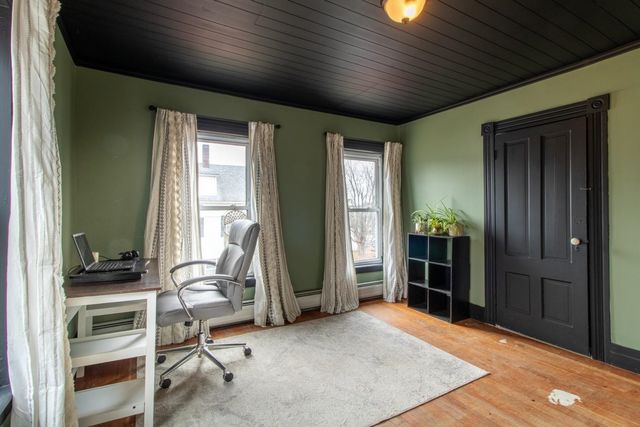 44 Taylor Street, Newport City, VT 05855