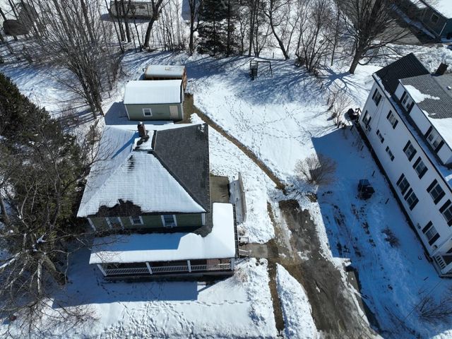 44 Taylor Street, Newport City, VT 05855