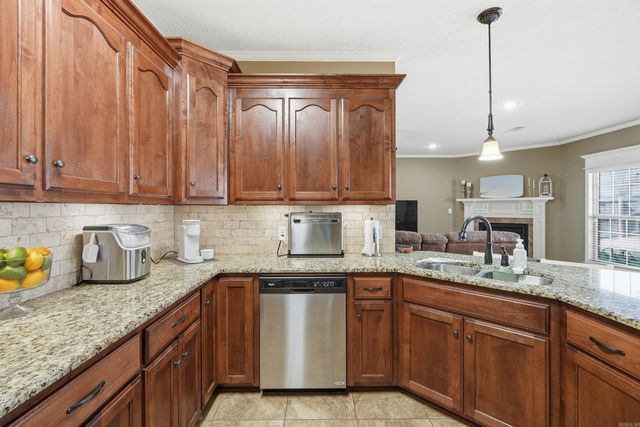 34 Lieblong Road, Greenbrier, AR 72058