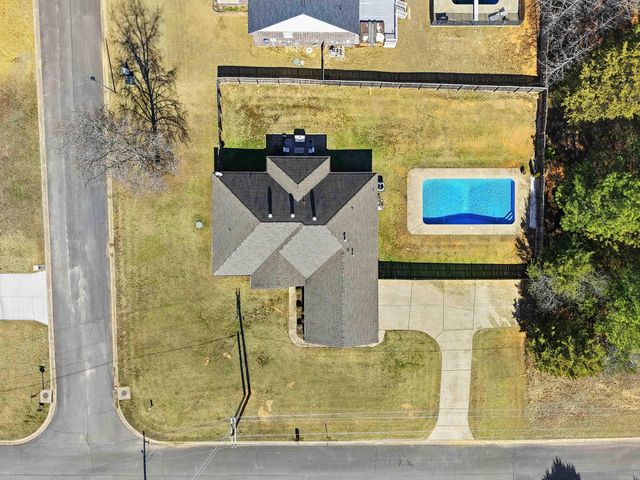 34 Lieblong Road, Greenbrier, AR 72058