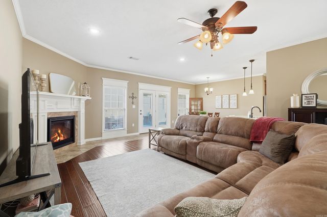 34 Lieblong Road, Greenbrier, AR 72058