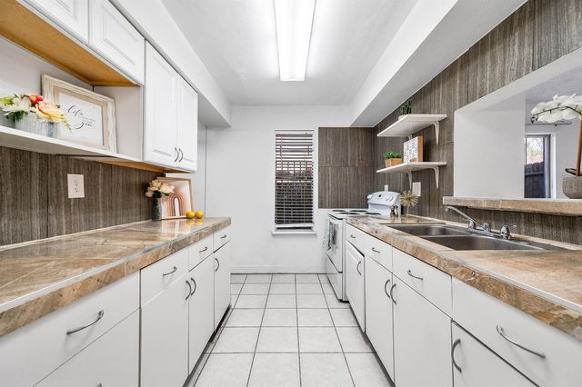 10555 Turtlewood Court 3008, Houston, TX 77072