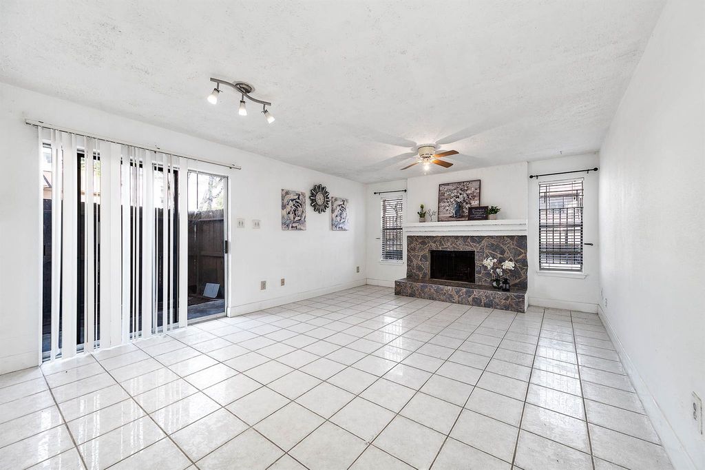 10555 Turtlewood Court 3008, Houston, TX 77072