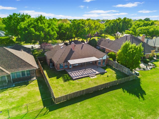 3121 Ridge Oak Drive, Garland, TX 75044