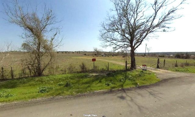 9115 Tx-159, La Grange, TX 78945