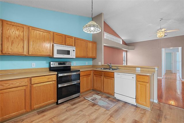 4441 BEAGLE STREET, Orlando, FL 32818