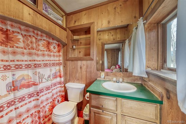 1335 F Street, Salida, CO 81201