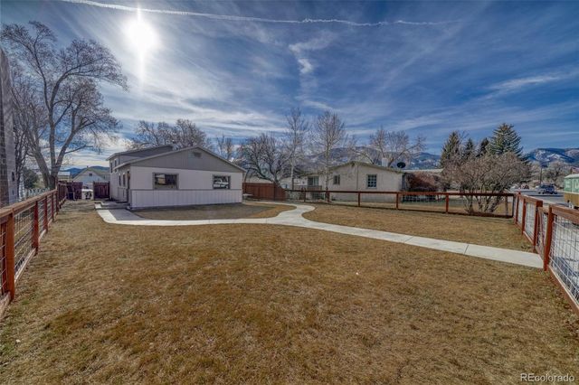 1335 F Street, Salida, CO 81201