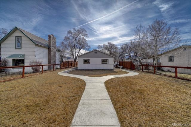 1335 F Street, Salida, CO 81201