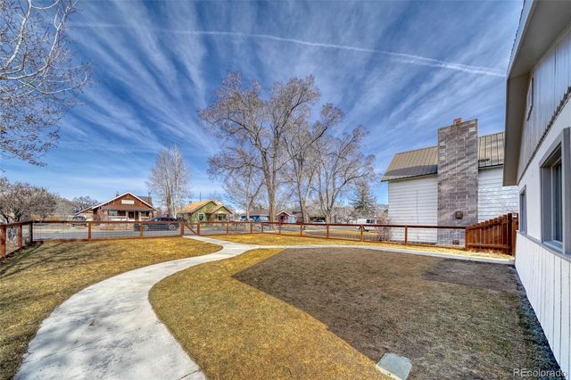 1335 F Street, Salida, CO 81201