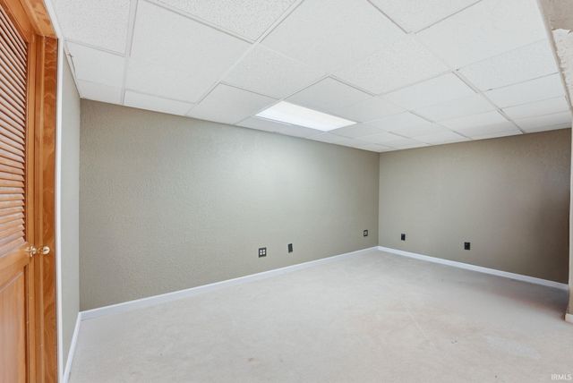 302 Willard Drive, Auburn, IN 46706