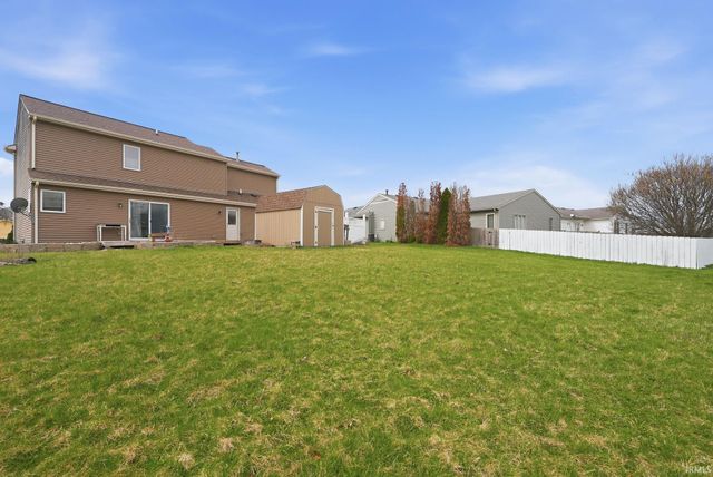 302 Willard Drive, Auburn, IN 46706