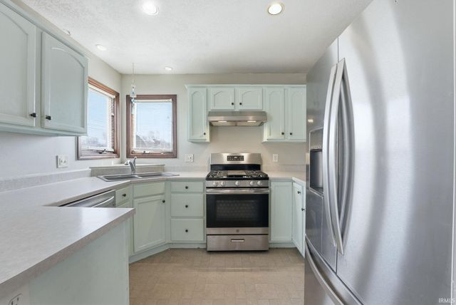 302 Willard Drive, Auburn, IN 46706