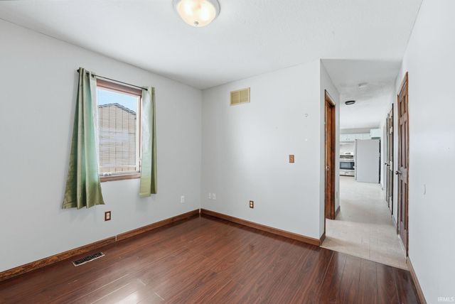 302 Willard Drive, Auburn, IN 46706