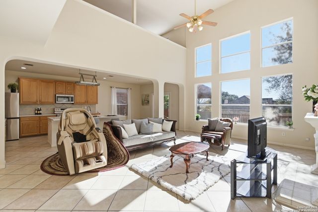 1317 Murray Winn, Windcrest, TX 78239