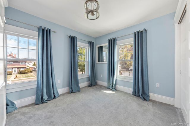 420 Scranton Avenue, Lynbrook, NY 11563