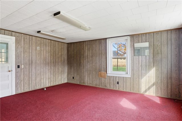 135 County Road 16, Orange, NY 14870