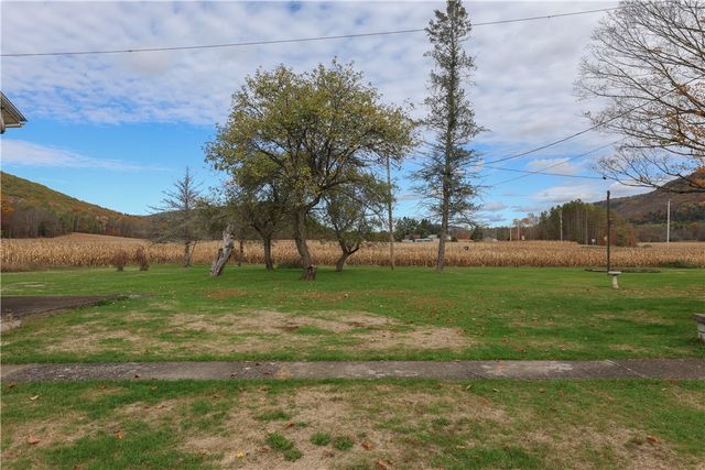 135 County Road 16, Orange, NY 14870