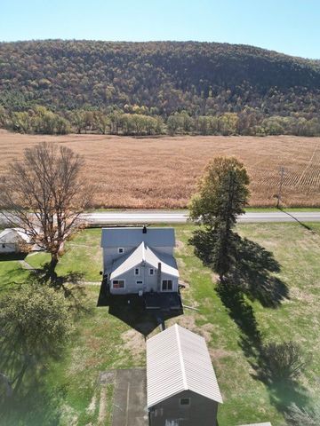 135 County Road 16, Orange, NY 14870