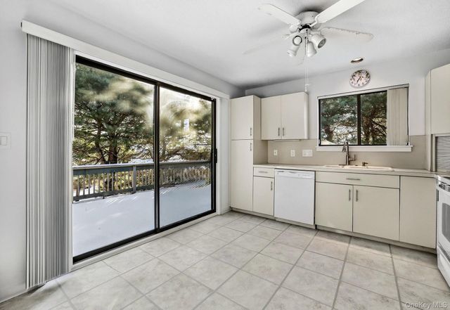 578 Heritage Hills D, Somers, NY 10589