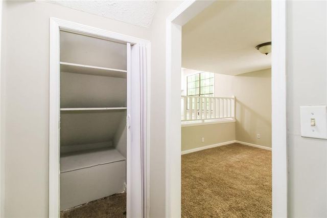 6957 Cedar Hill Court, Riverdale, GA 30296