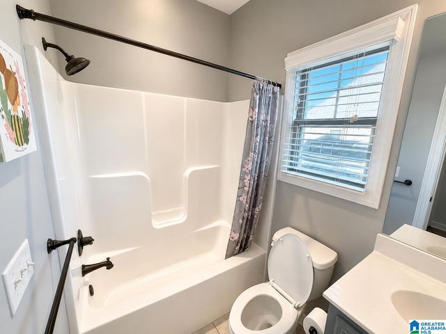 135 COTTONWOOD CIRCLE, Gadsden, AL 35901