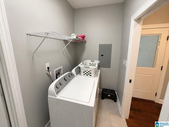 135 COTTONWOOD CIRCLE, Gadsden, AL 35901