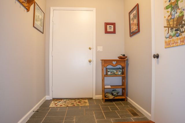 12 Eagle Rock Hill 12, Bethel, CT 06801