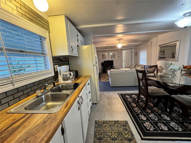1710 7TH STREET SW 2, Ruskin, FL 33570