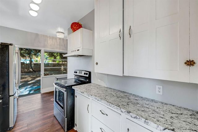 7327 1ST AVENUE N, St Petersburg, FL 33710