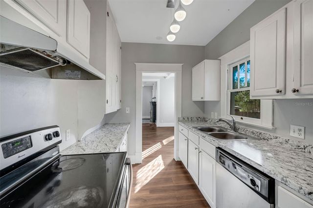 7327 1ST AVENUE N, St Petersburg, FL 33710