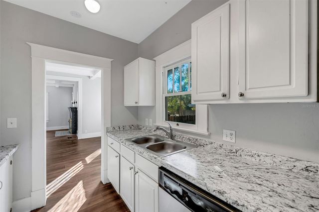 7327 1ST AVENUE N, St Petersburg, FL 33710