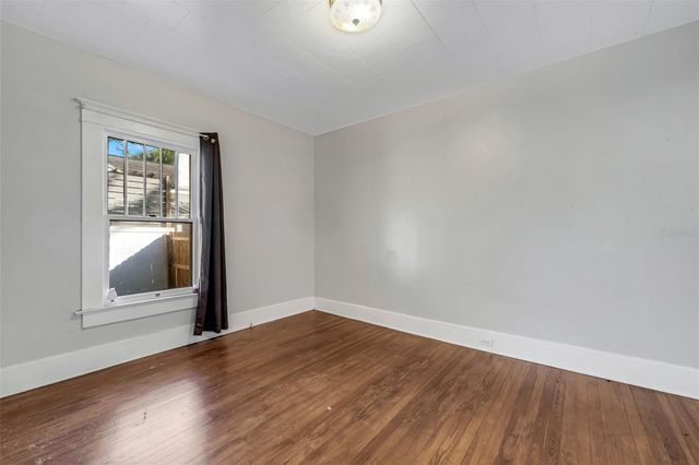 7327 1ST AVENUE N, St Petersburg, FL 33710