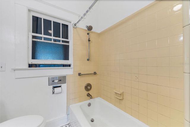 7327 1ST AVENUE N, St Petersburg, FL 33710