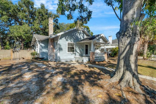 7327 1ST AVENUE N, St Petersburg, FL 33710