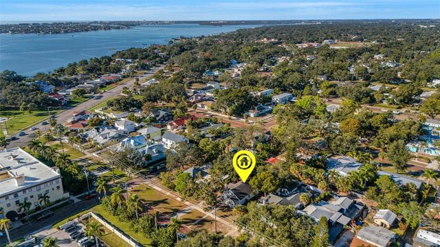 7327 1ST AVENUE N, St Petersburg, FL 33710