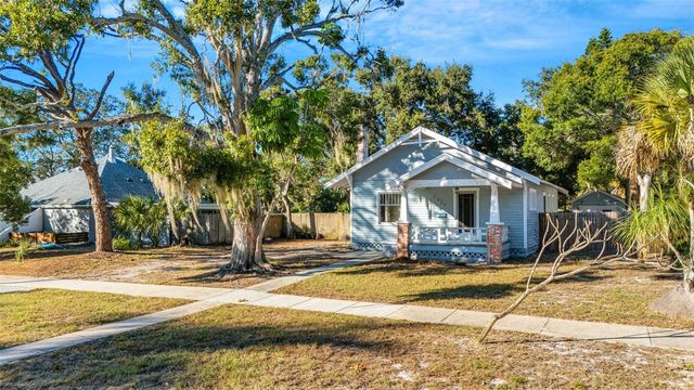 7327 1ST AVENUE N, St Petersburg, FL 33710