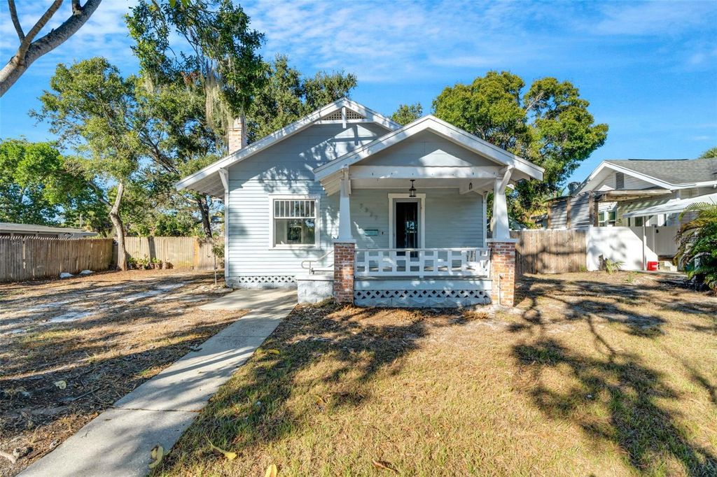 7327 1ST AVENUE N, St Petersburg, FL 33710