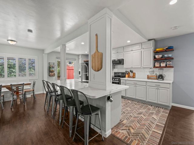 9644 Cecilwood, Santee, CA 92071