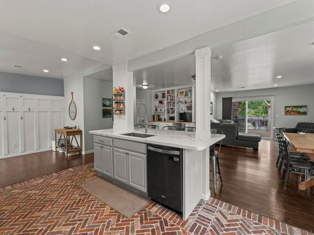 9644 Cecilwood, Santee, CA 92071
