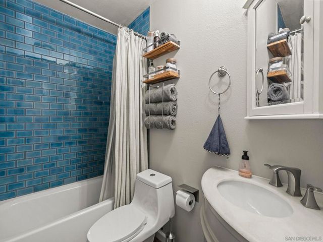 9644 Cecilwood, Santee, CA 92071