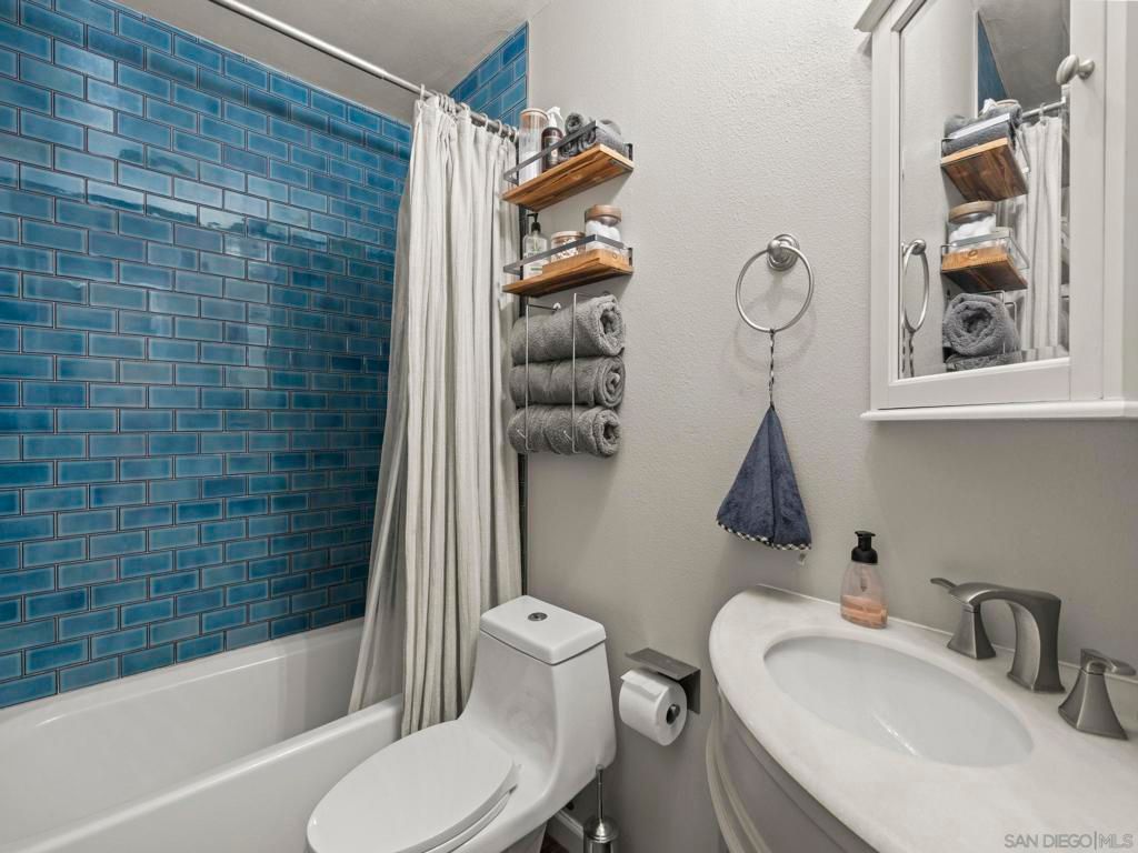 Image 24 of property listing at 9644 Cecilwood, Santee, CA 92071