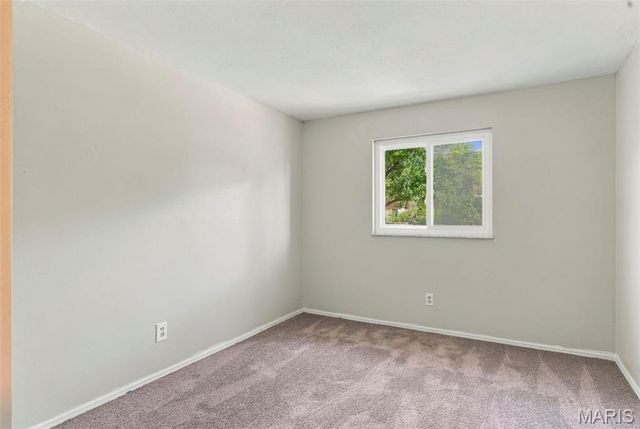 1009 Spinoza Place, Ballwin, MO 63011