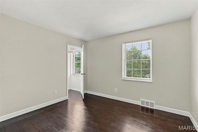 1009 Spinoza Place, Ballwin, MO 63011