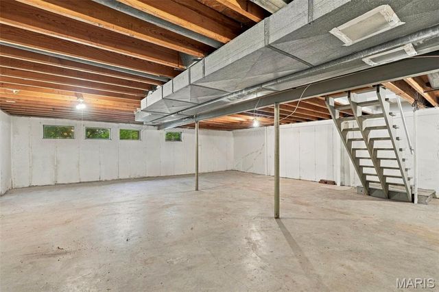 1009 Spinoza Place, Ballwin, MO 63011