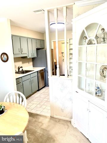 3602 RUSTIC LN #144, Wilmington, DE 19808