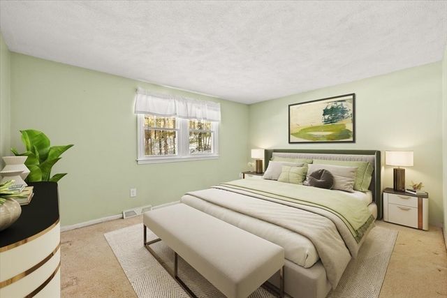 250 East St, Bridgewater, MA 02324