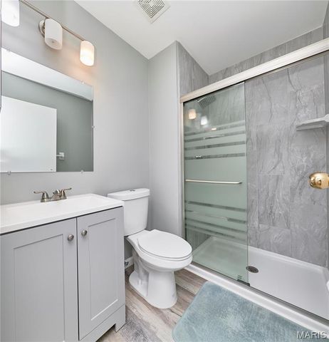 1936 Marine Terrace Drive J, Unincorporated, MO 63146