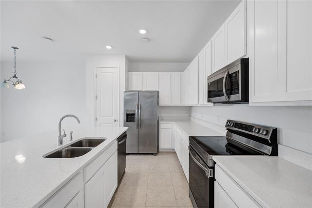 763 LONGBOAT DRIVE, Davenport, FL 33896