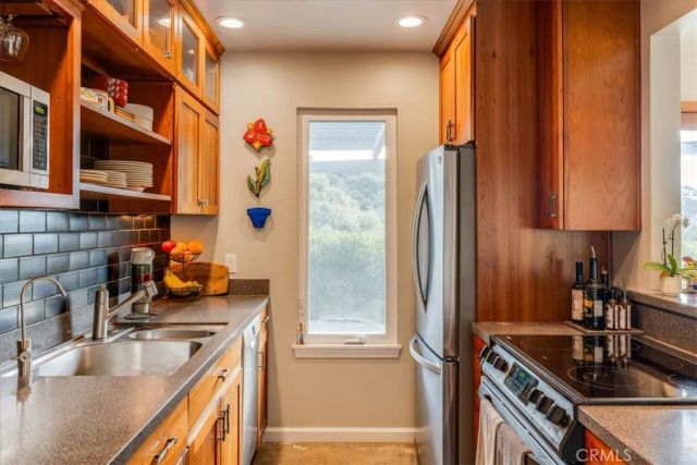 571 Corralitos Road, Arroyo Grande, CA 93420
